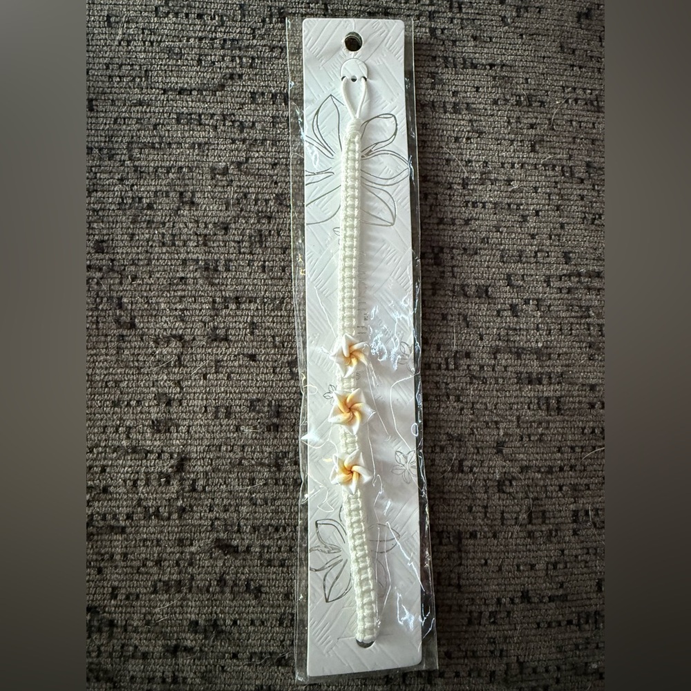 Hawaii Bracelet free with purchase
